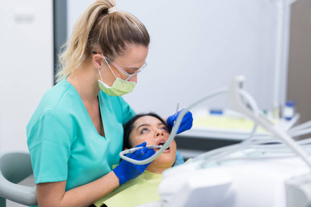Best Emergency Dental Care for Abscessed Tooth in Gifford, FL